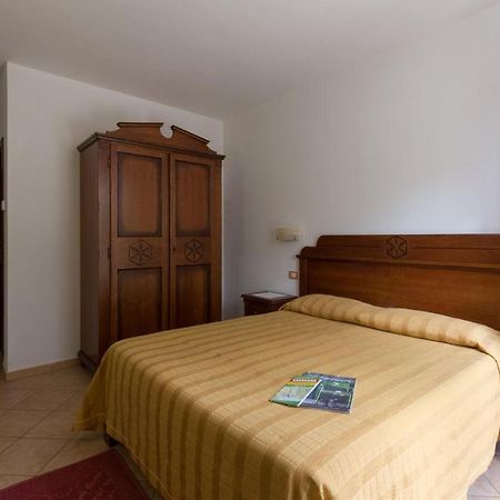 Hotel Ispinigoli Dorgali Eksteriør bilde